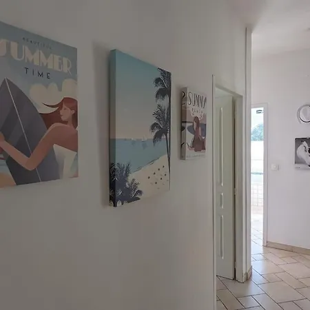 Maison De Vacances Au Soleil Proche Plages ツーロン