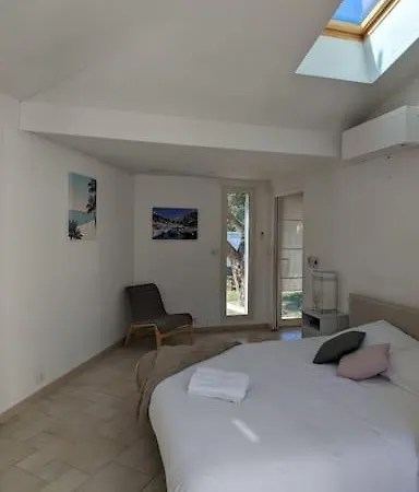 Maison De Vacances Au Soleil Proche Plages 別荘